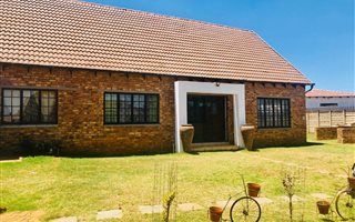 3 Bedroom House in Krugersrus