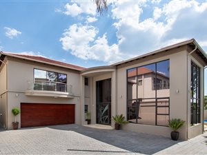 4 Bedroom House in Woodmead