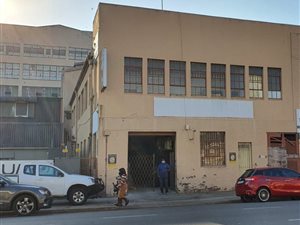 1173 m² Commercial space in Congella