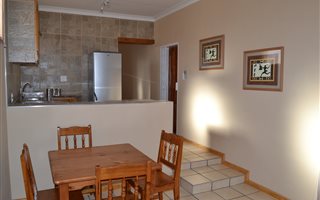 1 Bedroom Garden Cottage in Florida Park