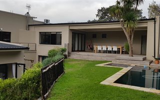 4 Bedroom House in Claremont
