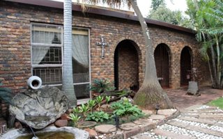 4 Bedroom House in Wonderboom