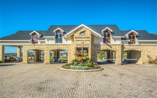 1575 m² Land available in Colleen Glen