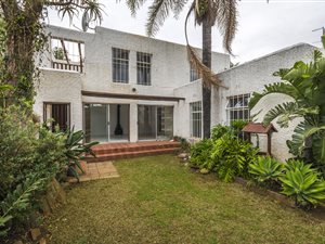 3 Bed House in Greymont