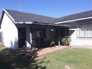 4 Bed House in Greenhills