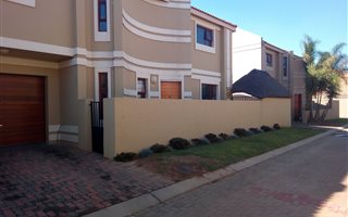 3 Bedroom House in Bartlett