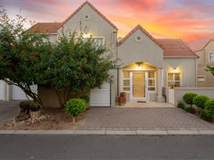3 Bed House in Boschenmeer Golf Estate