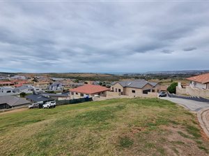787 m² Land available in Monte Christo