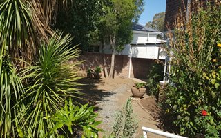 3 Bedroom Duplex in Top Town