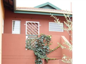 2 Bed Townhouse in Linmeyer