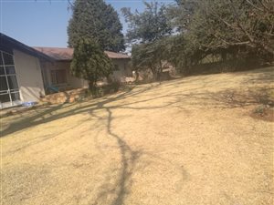 496 m² Land available in Finsbury