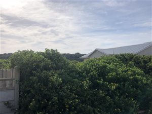 345 m² Land available in Kleinkrantz