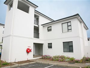 2 Bed Apartment in Durbanville Central