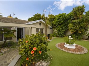 4 Bed House in Nerina