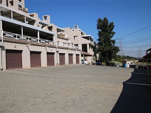 3 Bed Townhouse in Sunnyrock