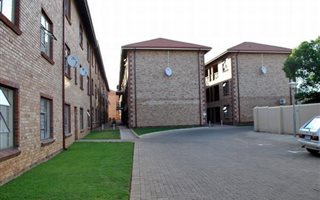 0.5 Bedroom Apartment in Potchefstroom Central