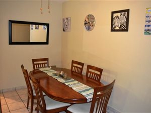 2 Bed Apartment in Weavind Park