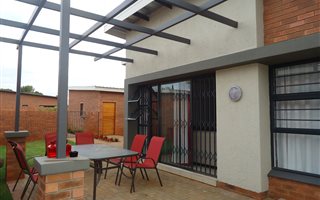 3 Bedroom House in Langenhoven Park