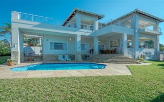 5 Bedroom House in La Lucia