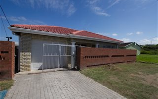 4 Bedroom House in Sunnyridge