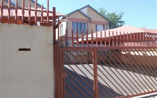 2 Bedroom Apartment in Jeppestown