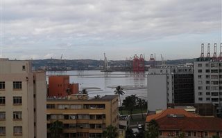 2 Bedroom Apartment in Albert Park