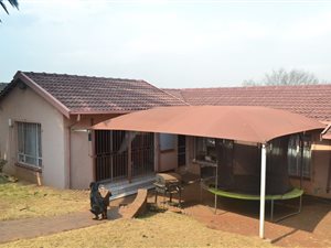 3 Bed House in Lindhaven