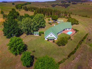 195 ha Farm in Underberg