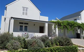 3 Bedroom House in Vlottenburg