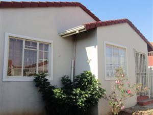 3 Bed House in Atteridgeville