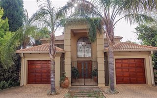 3 Bedroom House in Featherbrooke Estate