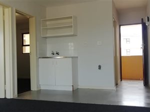 2 Bed Flat in Amalinda North