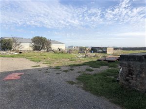 5180 m² Land available in Athlone