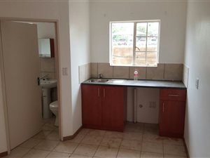 Studio Apartment in Eloffsdal