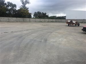 3000 m² Land available in Airport Industria