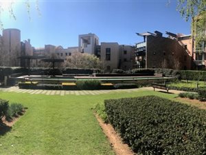 1 Bed Apartment in Melrose Arch