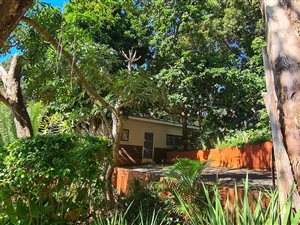 7 Bed House in Marina Beach