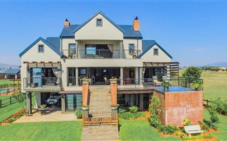 3 Bedroom House in The Coves
