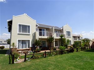 2 Bed Townhouse in Brentwood Park