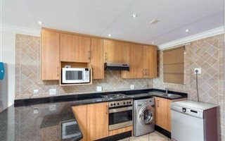 3 Bedroom Townhouse in Sunninghill