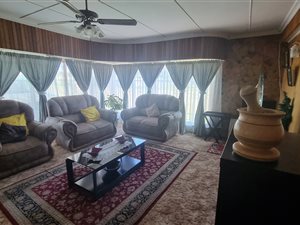 5 Bed House in Sterkstroom