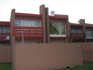 3 Bed Townhouse in Birch Acres