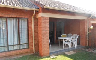 2 Bedroom Simplex in Boardwalk Meander