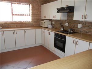 4 Bed House in Summerstrand