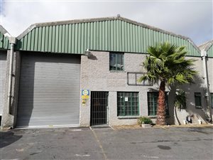 317 m² Industrial space in Kuilsriver