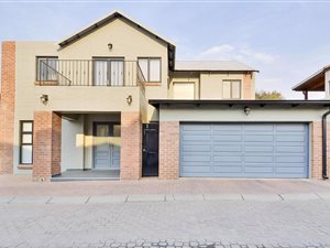 4 Bed House in Stone River Estate