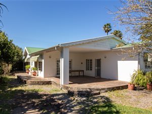 2 Bed House in West Bank