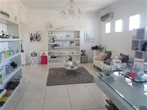 250 m² Commercial space in Mulbarton