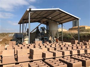 5704 m² Land available in Mkondeni