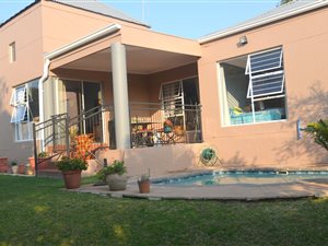 3 Bed Cluster in Magaliessig